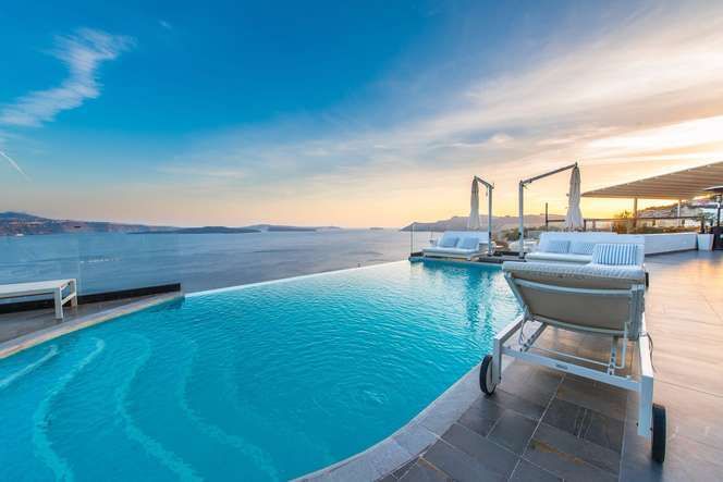 Santorini Secret Suites & Spa