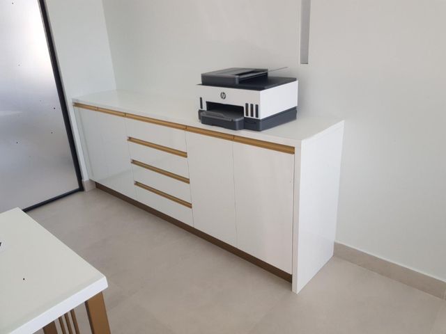 Category Item Preview Image 4