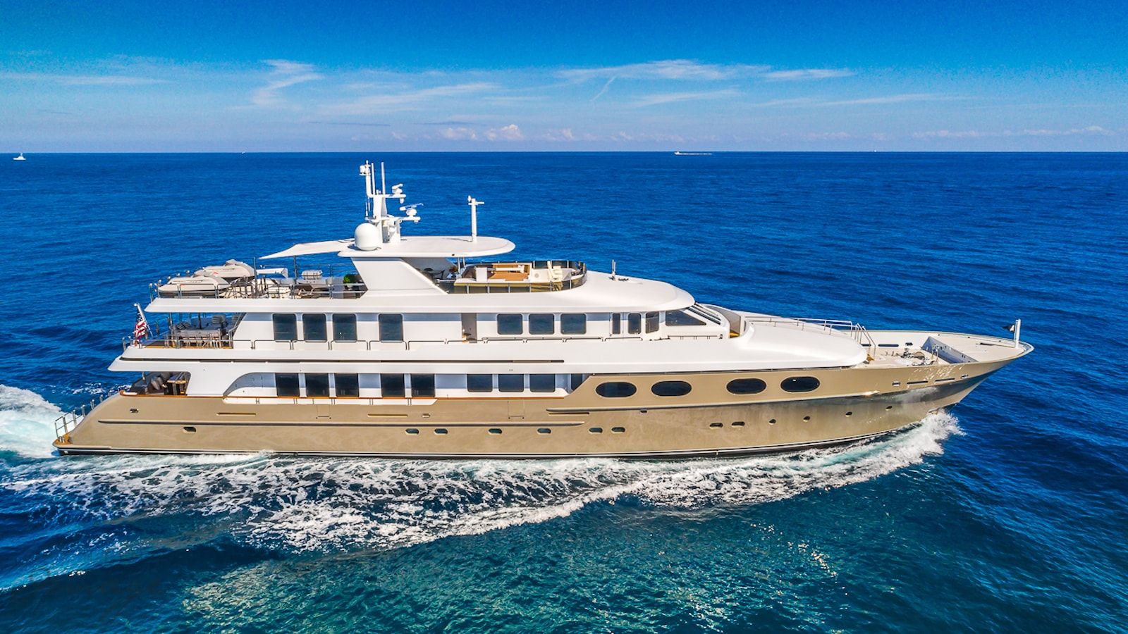 abbracci yacht sold