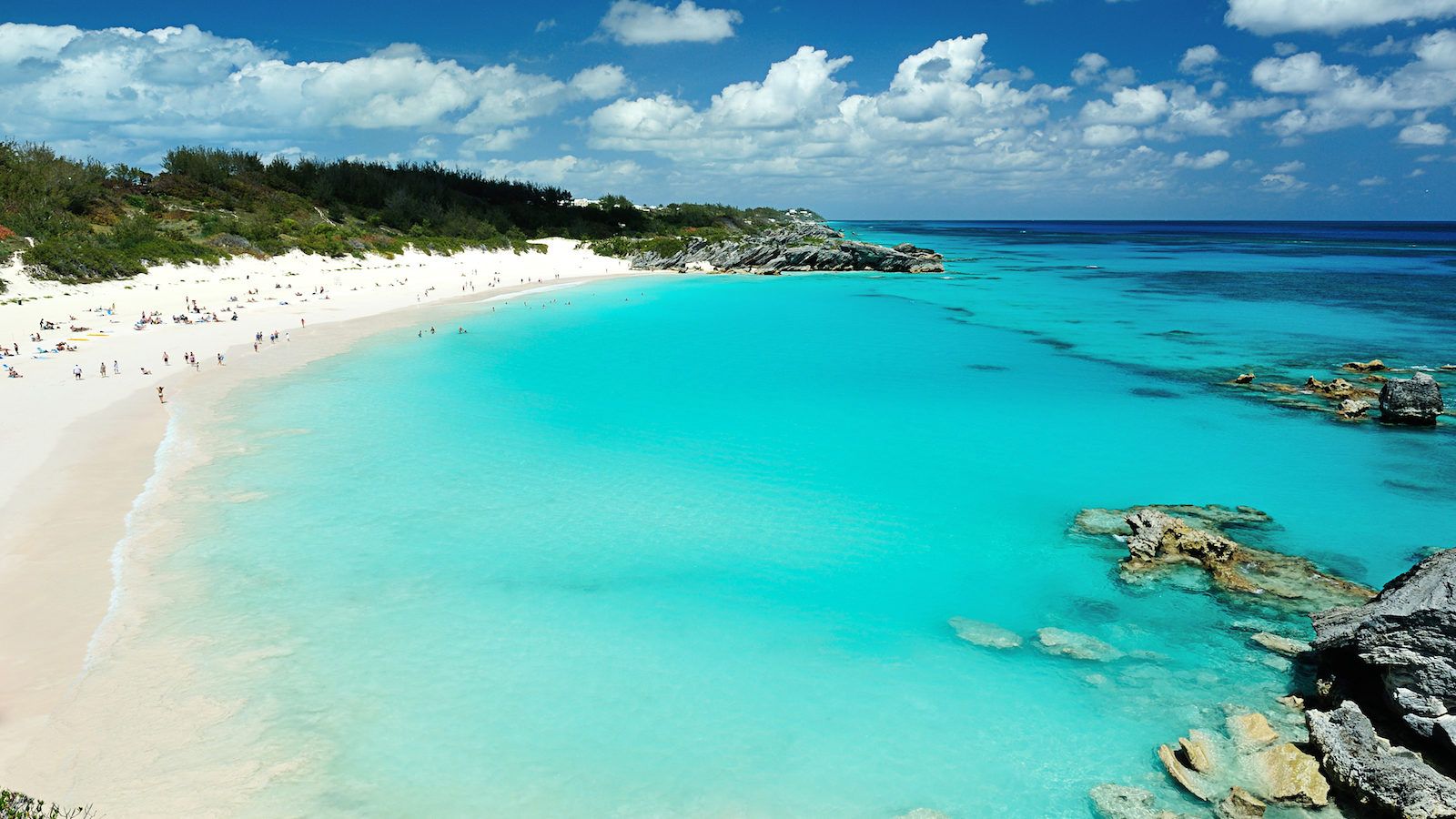 IYC Adds Bermuda To Its Significant Charter Destinations - IYC