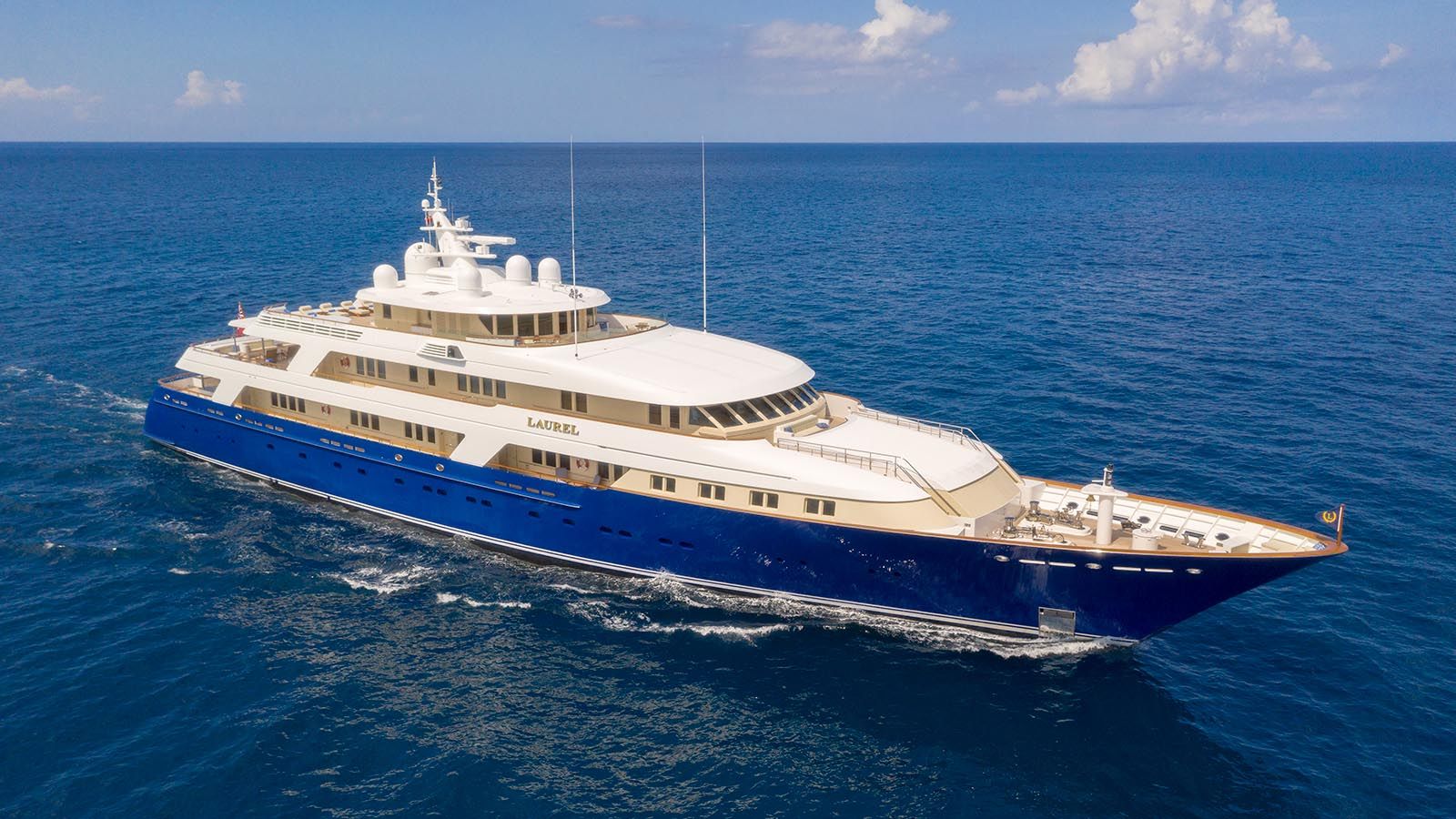 cost of chartering a mega yacht
