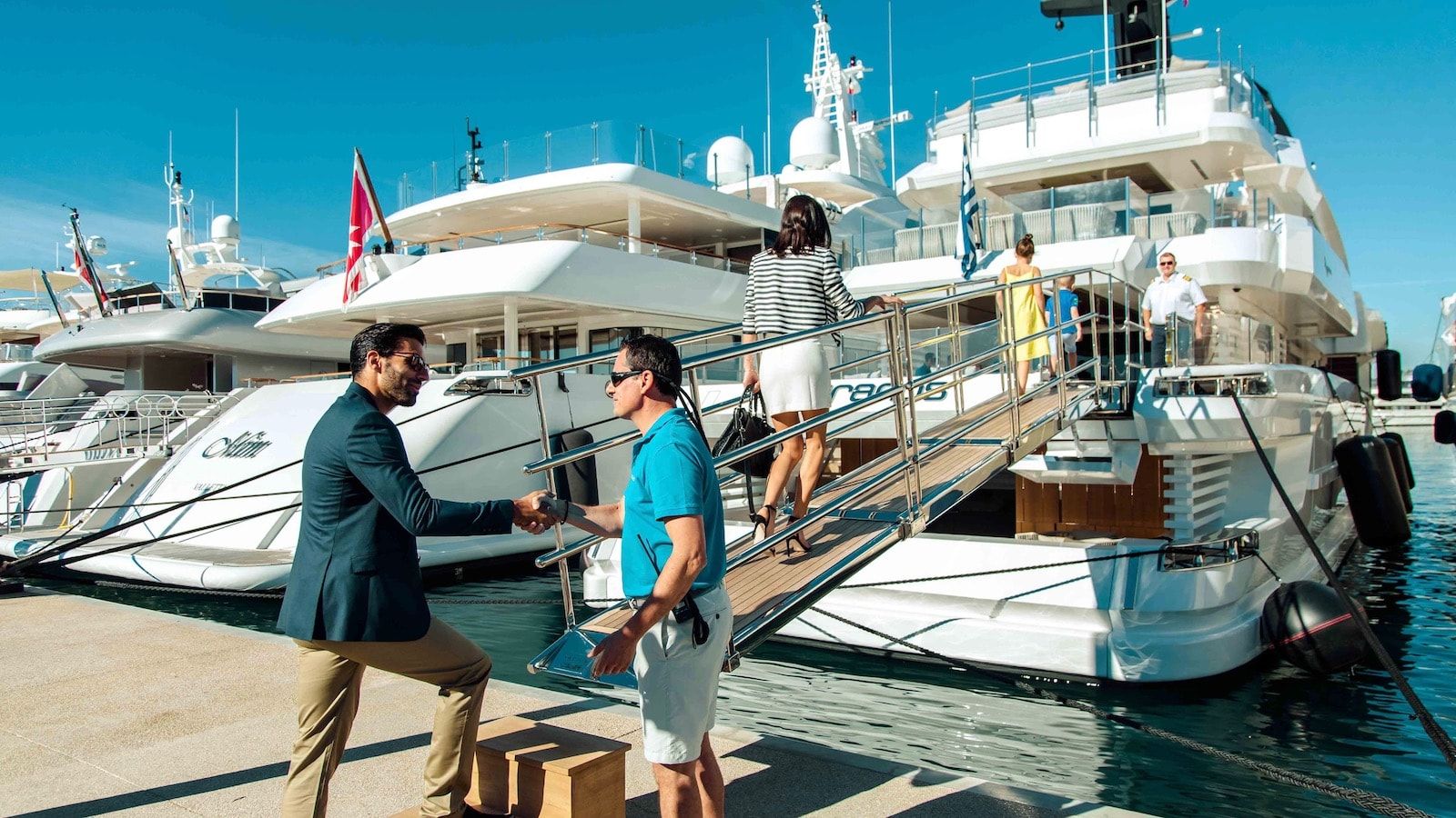 Ouranos_Charter_yacht_Iyc_welcome