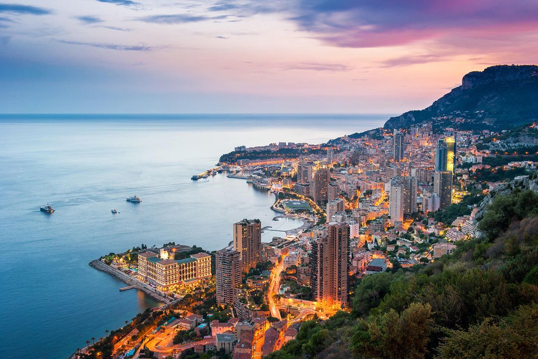Monaco Luxury Yacht Charter IYC