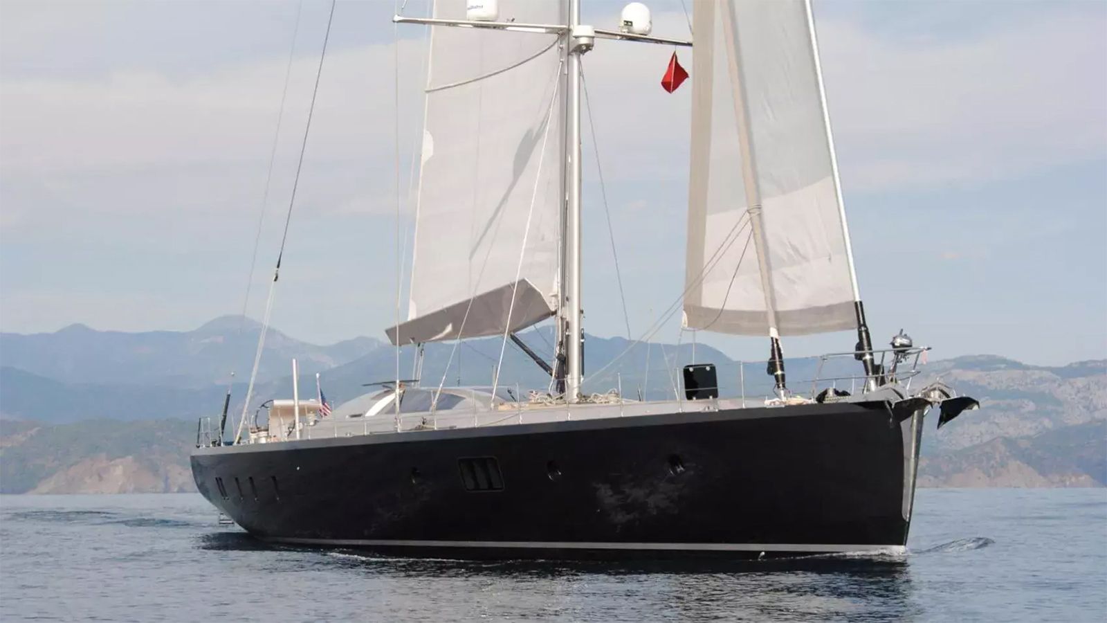 113' 11''/34.7m Aydos Yat MUSIC for Sale with IYC