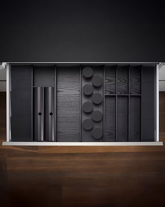 Contemporary black drawer with MosaiQ cutlery organizer from Kessebohmer, exclusively at Mebel Arts.